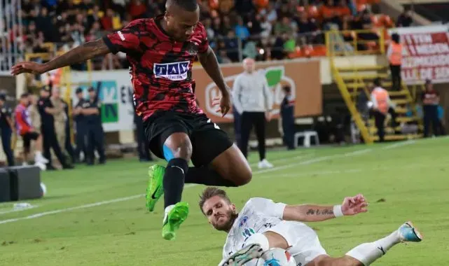 Trendyol Süper Lig: Alanyaspor: 0 - Kasımpaşa: 2