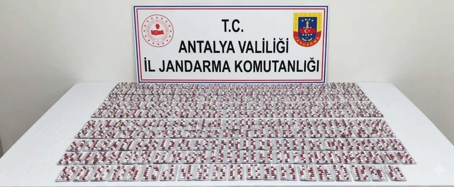 Manavgat’ta 3 bin sentetik hap ele geçirildi